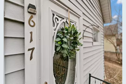 617 E Edgewater Street, Portage, WI 53901 - Photo 3