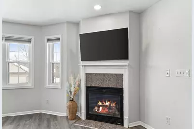 818 Herndon Drive #2, Madison, WI 53718 - Photo 7