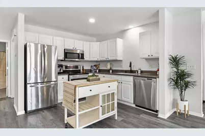 818 Herndon Drive #2, Madison, WI 53718 - Photo 5