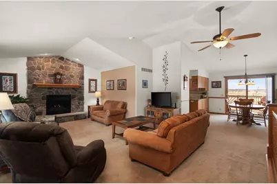 9620 W Topp Road, Janesville, WI 53536 - Photo 5