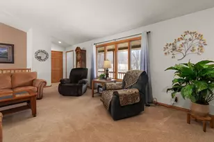 9620 W Topp Rd, Janesville, WI 53536 - Photo 9