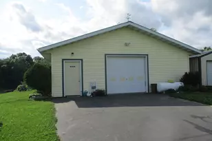 30694 County W Rd, Elroy, WI 53929 - Photo 3