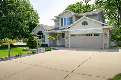 601 Lexington Boulevard, Fort Atkinson, WI 53538 - Photo 3