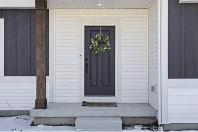 1543 N Thompson Road, Sun Prairie, WI 53590 - Photo 5