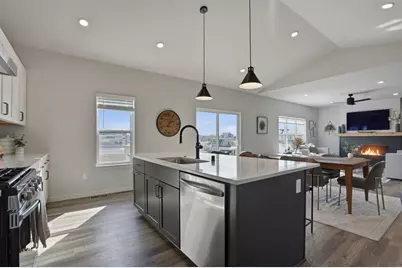 1543 N Thompson Road, Sun Prairie, WI 53590 - Photo 19