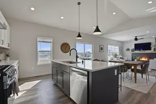 1543 N Thompson Rd, Sun Prairie, WI 53590 - Photo 19