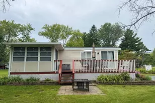 413 Skyline Dr, Edgerton, WI 53534 - Photo 13