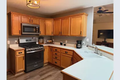 1205 Shawnee Street, Fort Atkinson, WI 53538 - Photo 13