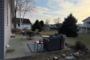 1205 Shawnee St, Fort Atkinson, WI 53538 - Photo 7