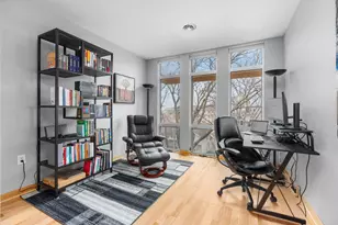 15 S Broom St, Madison, WI 53703 - Photo 3