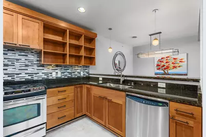 15 S Broom Street #404, Madison, WI 53703 - Photo 17