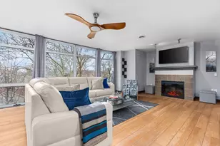 15 S Broom St, Madison, WI 53703 - Photo 11