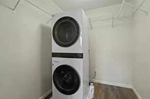 5309 Brody Dr, Madison, WI 53705 - Photo 19