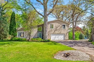 4514 Meadowwood Cir, DeForest, WI 53532 - Photo 3