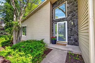 4514 Meadowwood Cir, DeForest, WI 53532 - Photo 3