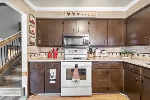 4914 Ralph Cir, Madison, WI 53714 - Photo 9