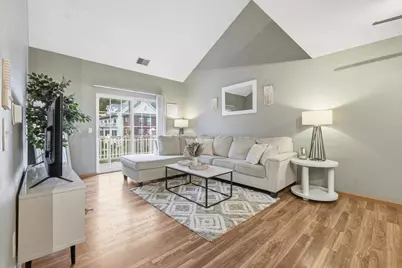 10 Kings Mill Circle #304, Madison, WI 53718 - Photo 3