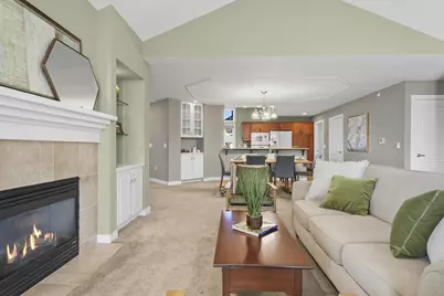 1807 Dewberry Drive, Madison, WI 53719 - Photo 7