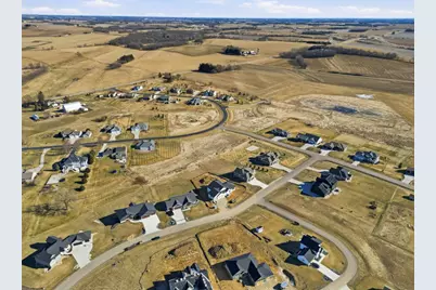 1636 Fissure Trail, Columbus, WI 53925 - Photo 21