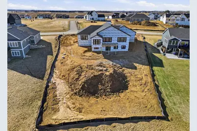 1636 Fissure Trail, Columbus, WI 53925 - Photo 15