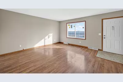 5907 Rattman Road, Madison, WI 53718 - Photo 9