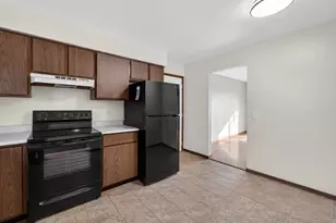 5907 Rattman Rd, Madison, WI 53718 - Photo 13