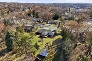 414 Woodview Dr, Sun Prairie, WI 53590 - Photo 59