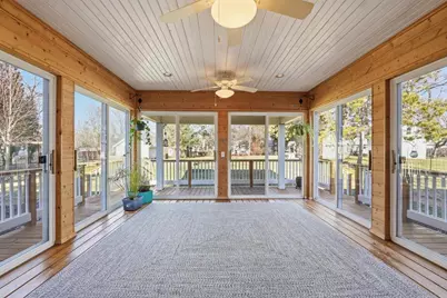 414 Woodview Drive, Sun Prairie, WI 53590 - Photo 33