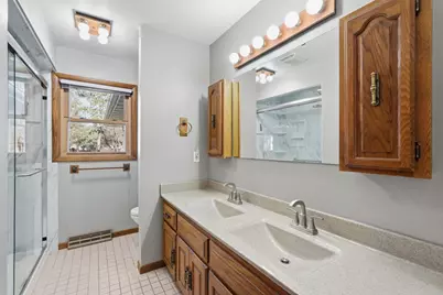 414 Woodview Drive, Sun Prairie, WI 53590 - Photo 21