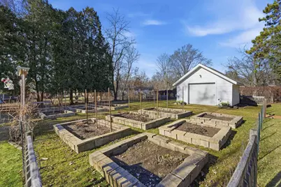 414 Woodview Drive, Sun Prairie, WI 53590 - Photo 47