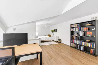 3272 Stonecreek Drive, Madison, WI 53719 - Photo 17