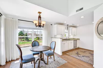 3272 Stonecreek Drive, Madison, WI 53719 - Photo 9