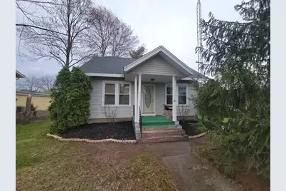 1018 Elm Street, Wisconsin Dells, WI 53965 - Photo 3