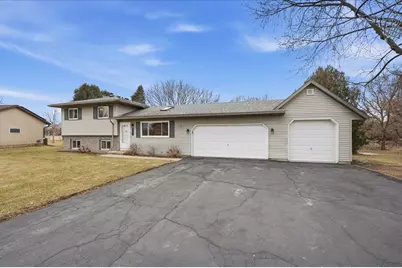 3880 Sunny Wood Drive, DeForest, WI 53532 - Photo 5