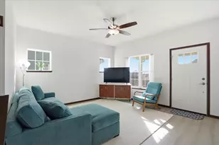 43 Windflower Wy, Mount Horeb, WI 53572 - Photo 11