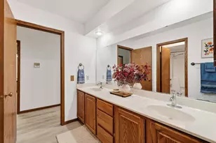 2564 Branch St, Middleton, WI 53562 - Photo 27