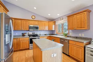 316 Burl Oak Dr, DeForest, WI 53532 - Photo 13
