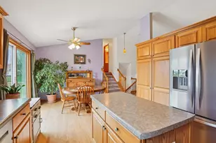 316 Burl Oak Dr, DeForest, WI 53532 - Photo 15