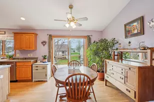 316 Burl Oak Dr, DeForest, WI 53532 - Photo 9