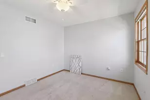 2524 Targhee St, Fitchburg, WI 53711 - Photo 29