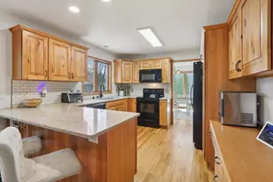 2524 Targhee St, Fitchburg, WI 53711 - Photo 7