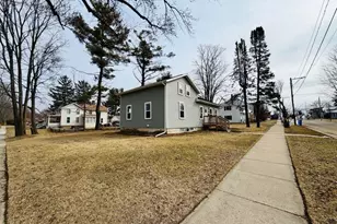 1404 22nd Ave, Monroe, WI 53566 - Photo 3