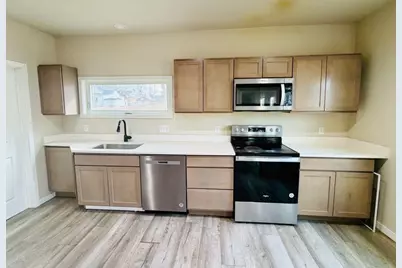 1404 22nd Avenue, Monroe, WI 53566 - Photo 11