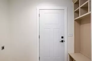 207 N Lawrence Ave, Tomah, WI 54660 - Photo 7