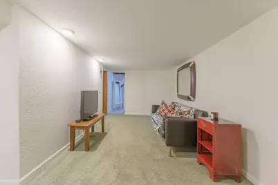 1621 Loftsgordon Avenue, Madison, WI 53704 - Photo 19