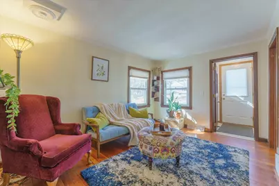 1621 Loftsgordon Avenue, Madison, WI 53704 - Photo 3