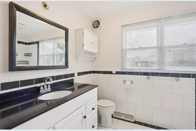 1105 Sequoia Trail, Madison, WI 53713 - Photo 15