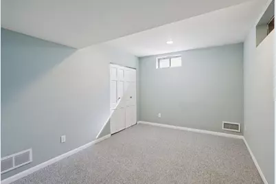 1105 Sequoia Trail, Madison, WI 53713 - Photo 23