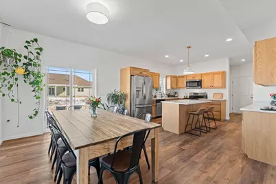 602 Eisenhower Street, Baraboo, WI 53913 - Photo 7