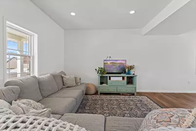 602 Eisenhower Street, Baraboo, WI 53913 - Photo 5